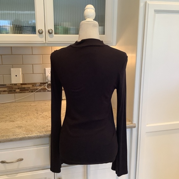 Abercrombie & Fitch Black Long Sleeve Ribbed Top Large Flare - Picture 2 of 6